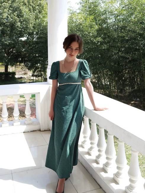 Gothic Green Regency Era Dress with Square Neckline and Puff Sleeves – Bridgerton Inspired Dress Plus Size